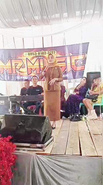 @Ilya Afrida
