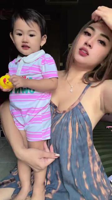 @sriayutarisa🦋