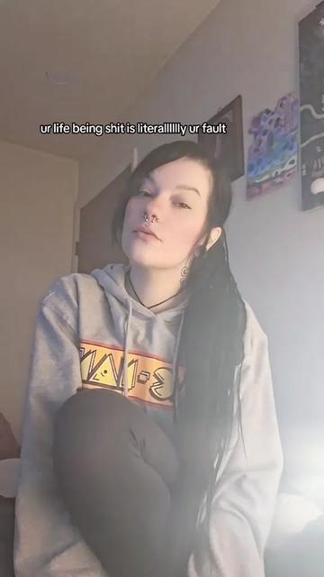 @Iminsanitylifeisthemadhouse🫀