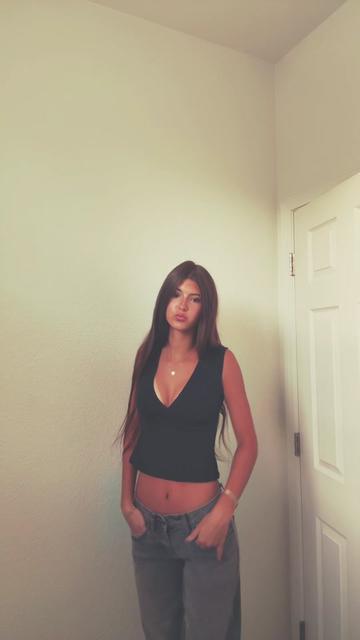 @Maybel