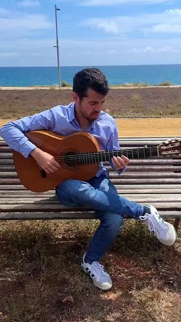 @Julián García