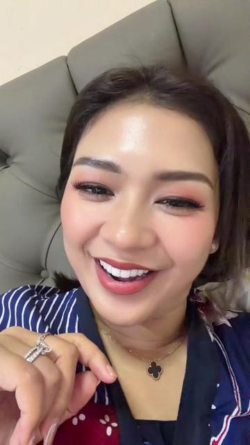 @Skin Solutionist