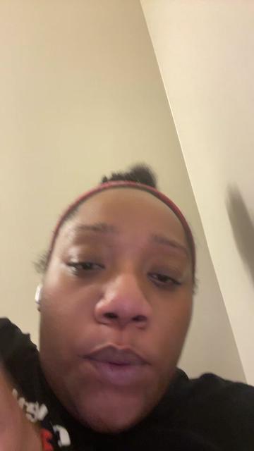 @Dee_nuggss
