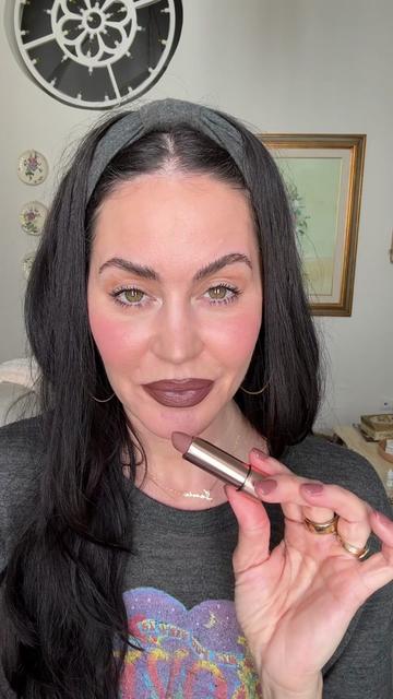 @Jamie | 50+ Certified MUA