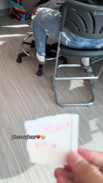 @axelwdym
