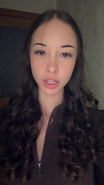 @𝓇𝒾𝓈𝓈𝒽𝒶🤎