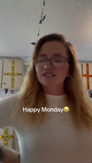 @holly_wood2427