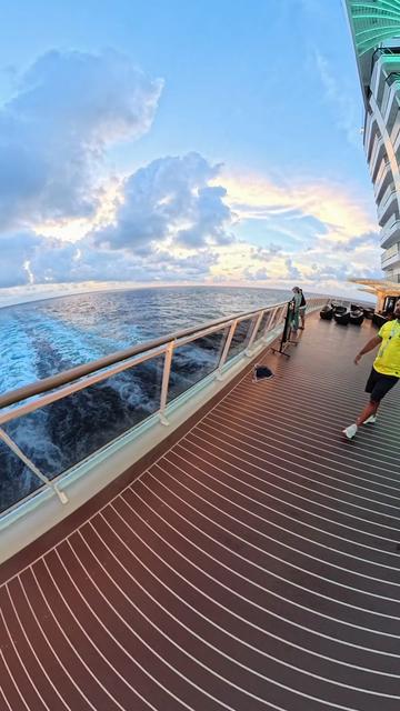 @Paulo Travels / Cruises✈️🇨🇦