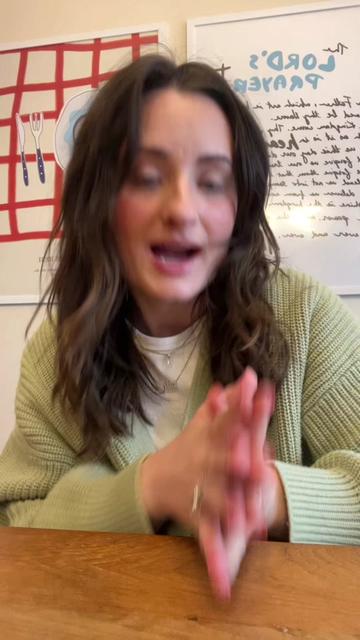 @Hanna 🫶🏼 say what? podcast