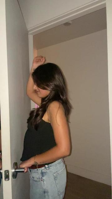 @priyanshiiivj