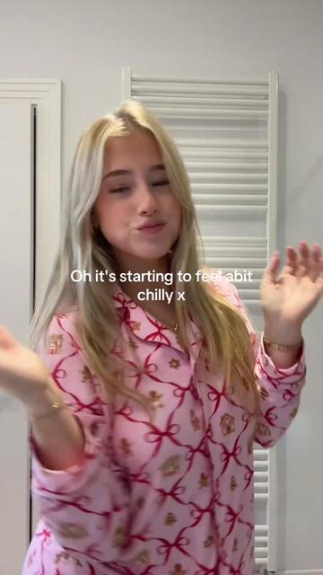 @Emily Davidson