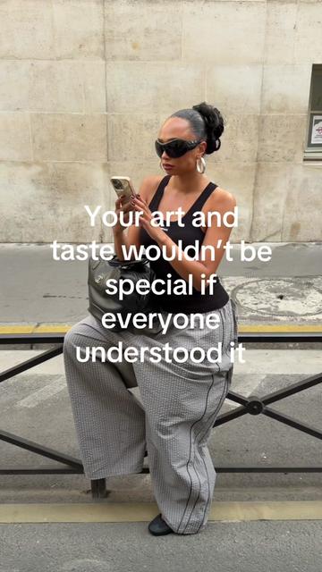 @Davina