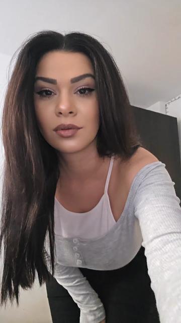 @HemuseT