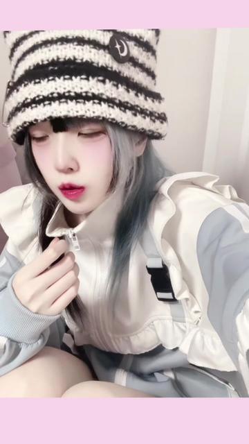 @ぴのちゃん피노