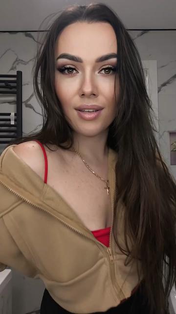 @❤️LARISA👑