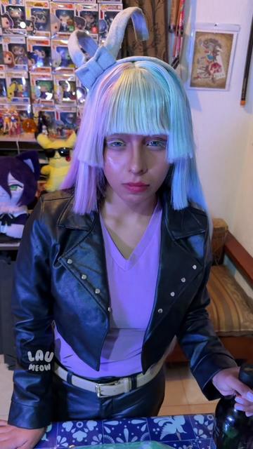 @LauMeow
