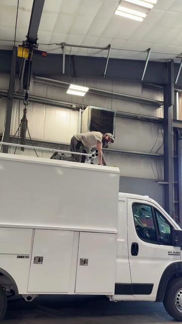 @Hartford Truck
