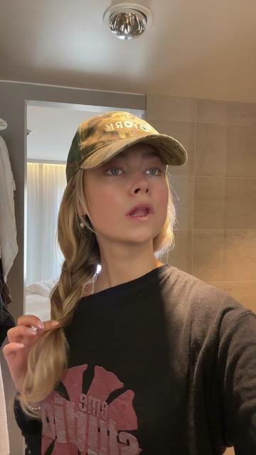 @Lottykarotti