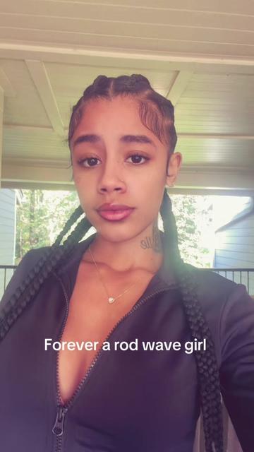 @Brooklynn🌹