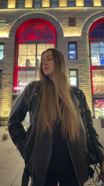@павлина