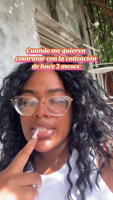 @Ash | Diseñadora de Marcas
