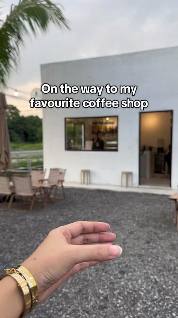 @laacocoffee