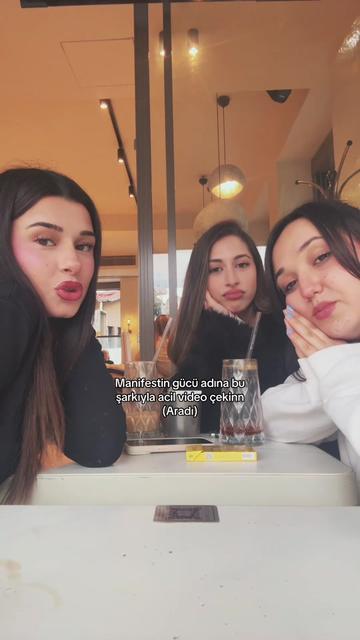 @Zehra katar