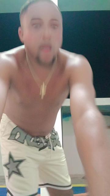 @rockyneg