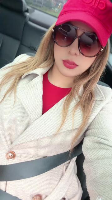 @Laurita
