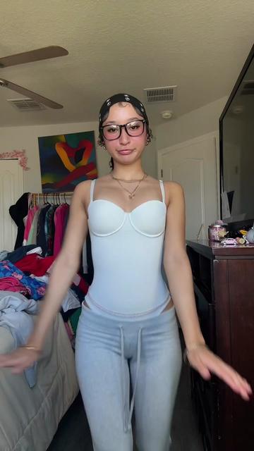 @Mely