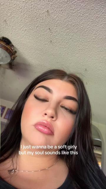 @karely
