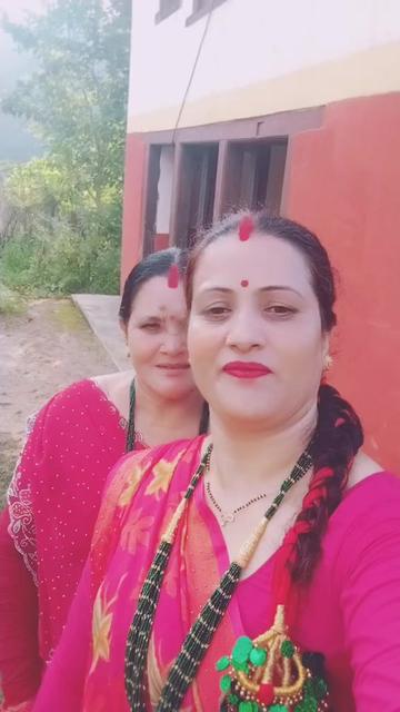 @Nisha Bhandari❤️