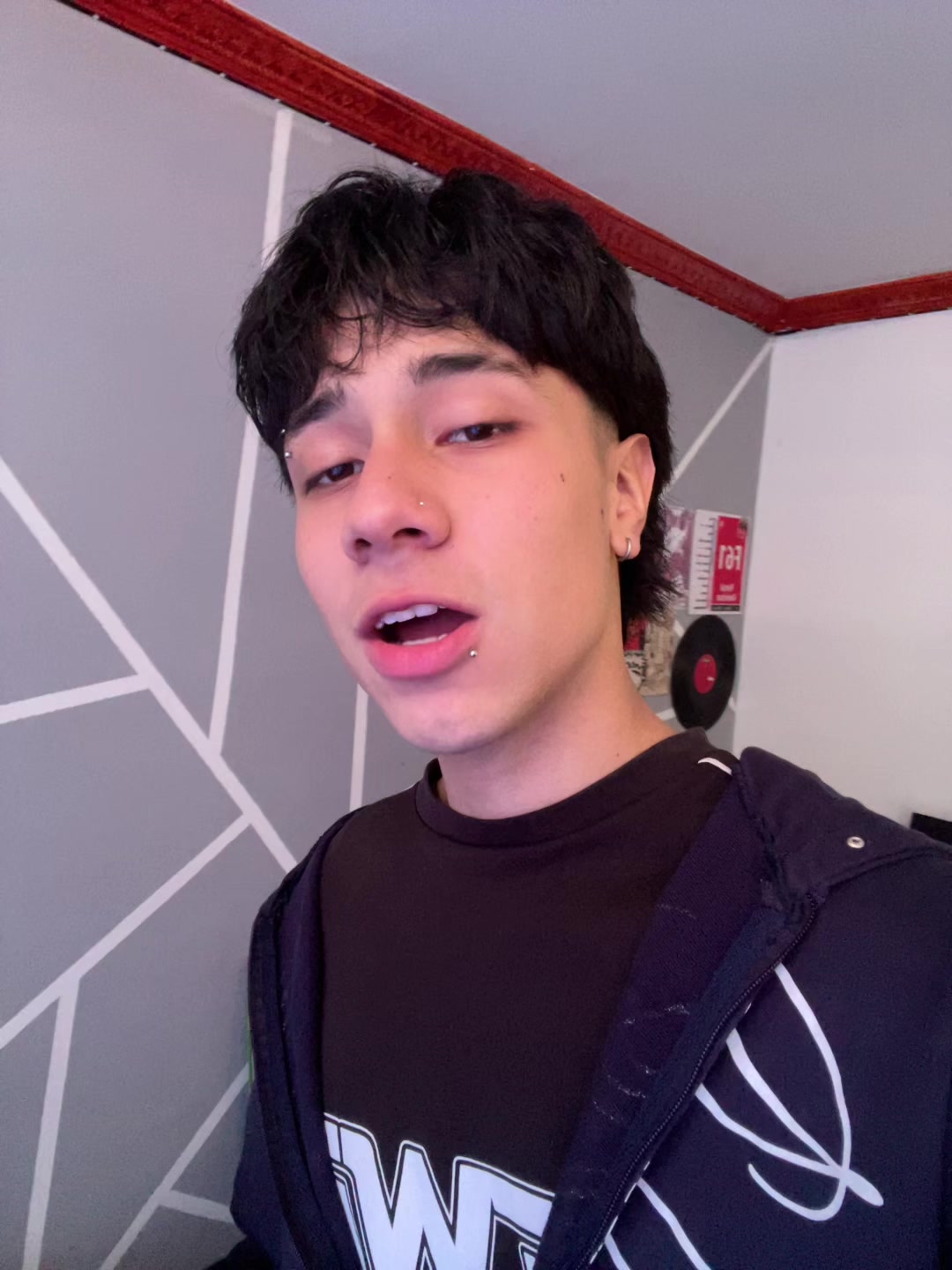 @Andresito🧃