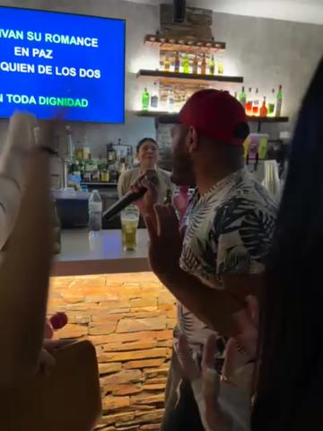 @Carlitos