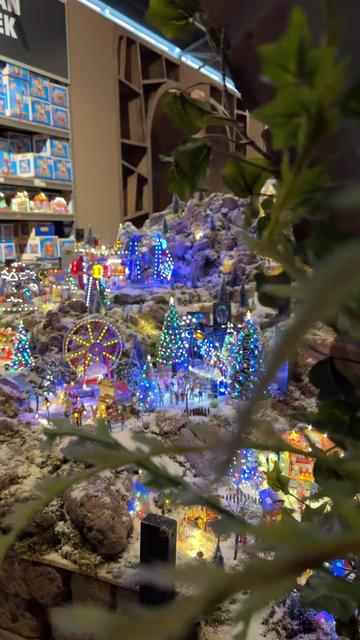 @Mike&rsquo;s Christmas Village ✨