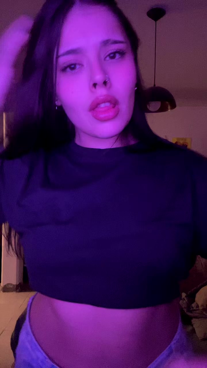 @valulaaaa