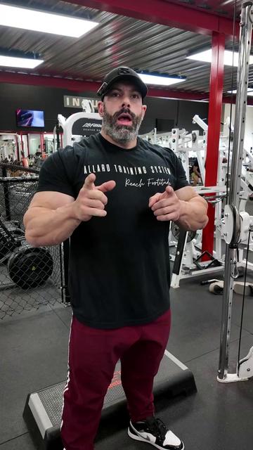 @Francis Allard ifbb pro