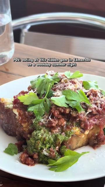 @hellofoodbaby