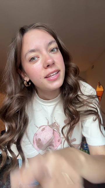 @reesie.vh