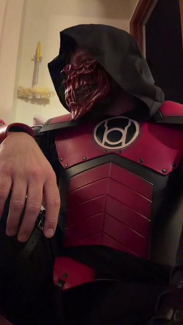 @Glueguncosplay94