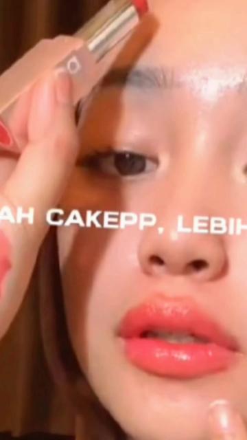 @Glowiee