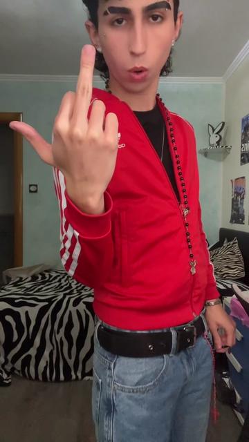 @heyyeloy