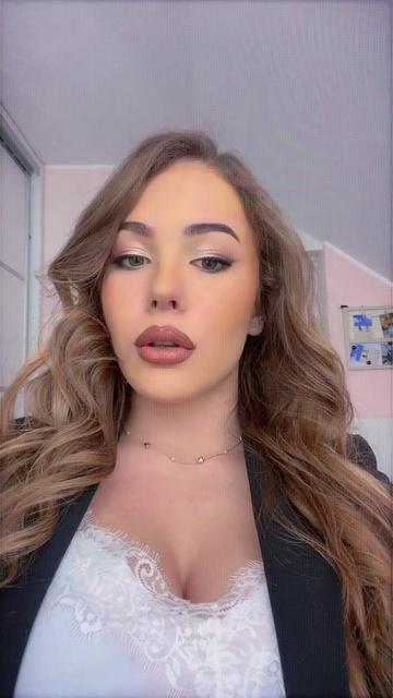 @petraknezevic