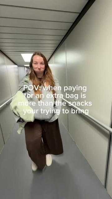 @Becomingico