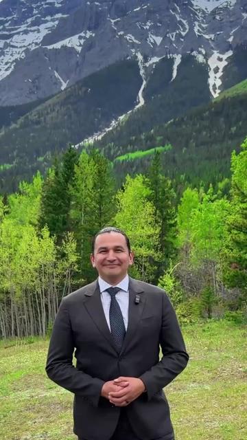 @Wab Kinew
