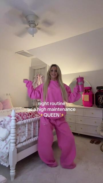 @via *✧・゚: