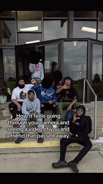 @rolluppainn