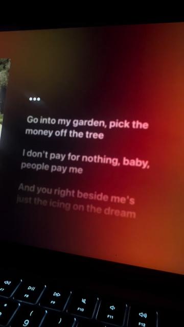 @🎶