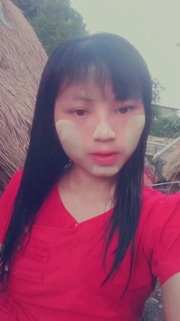 @❤❤အိဇင်ခိုင်❤❤❤