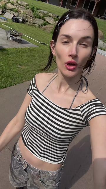 @Hilaryshanks
